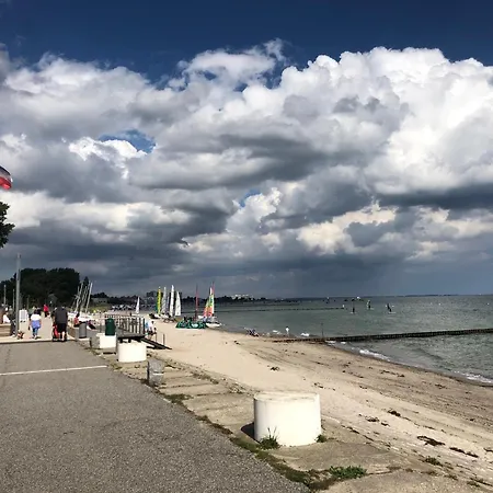 Schwimmendes Heimathafen