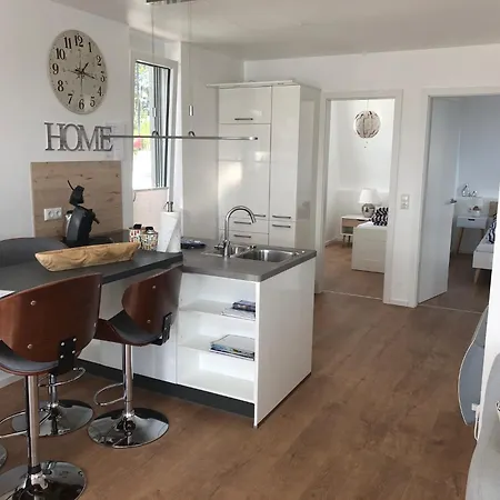 Schwimmendes Heimathafen