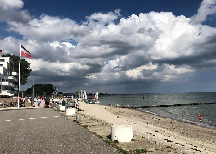 Schwimmendes Heimathafen