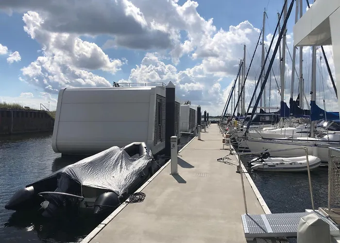 Schwimmendes Heimathafen * Großenbrode