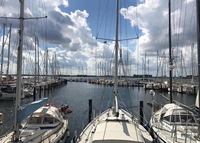 Schwimmendes Heimathafen * Großenbrode